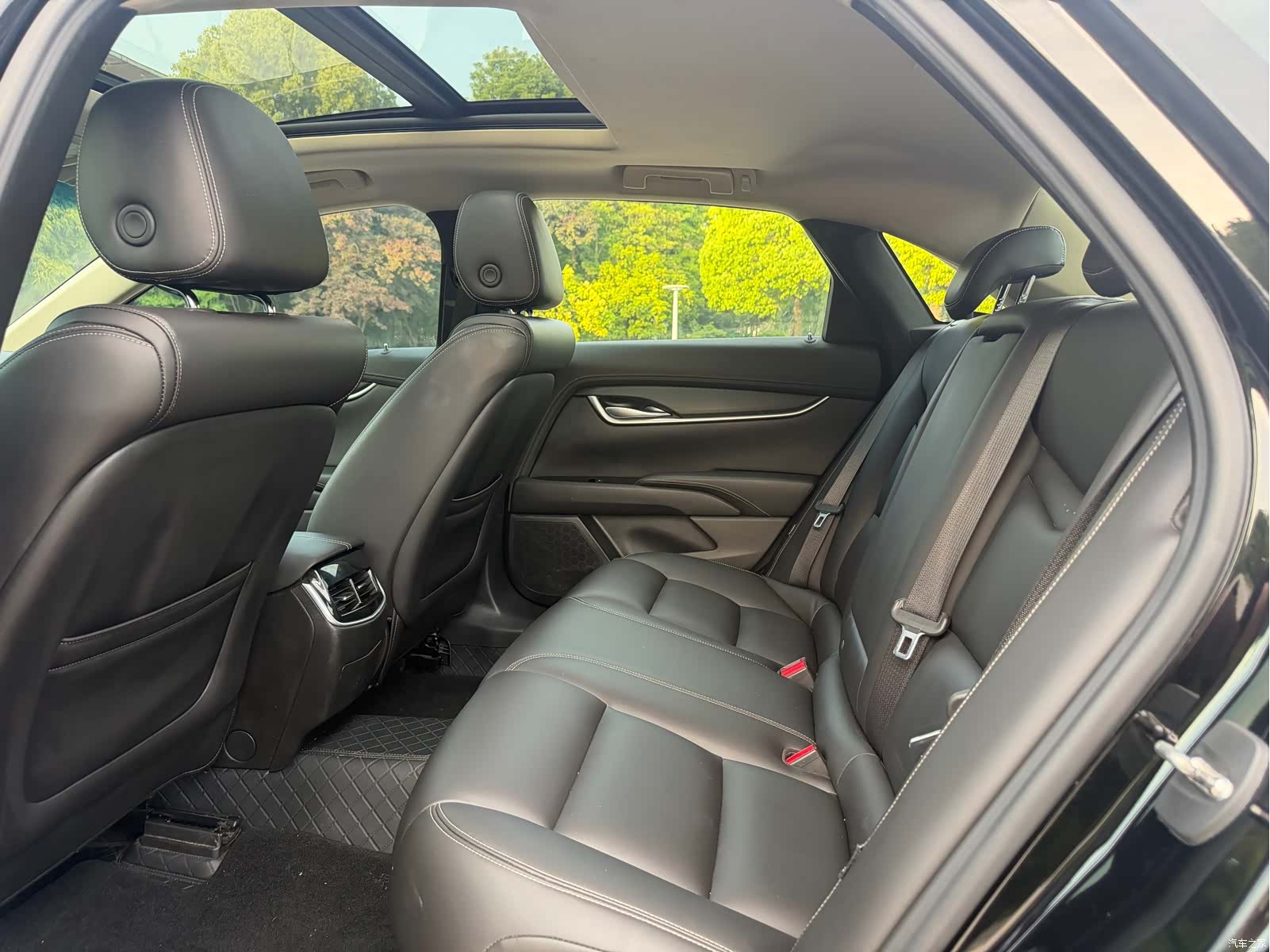 Cadillac XTS, 2019 4