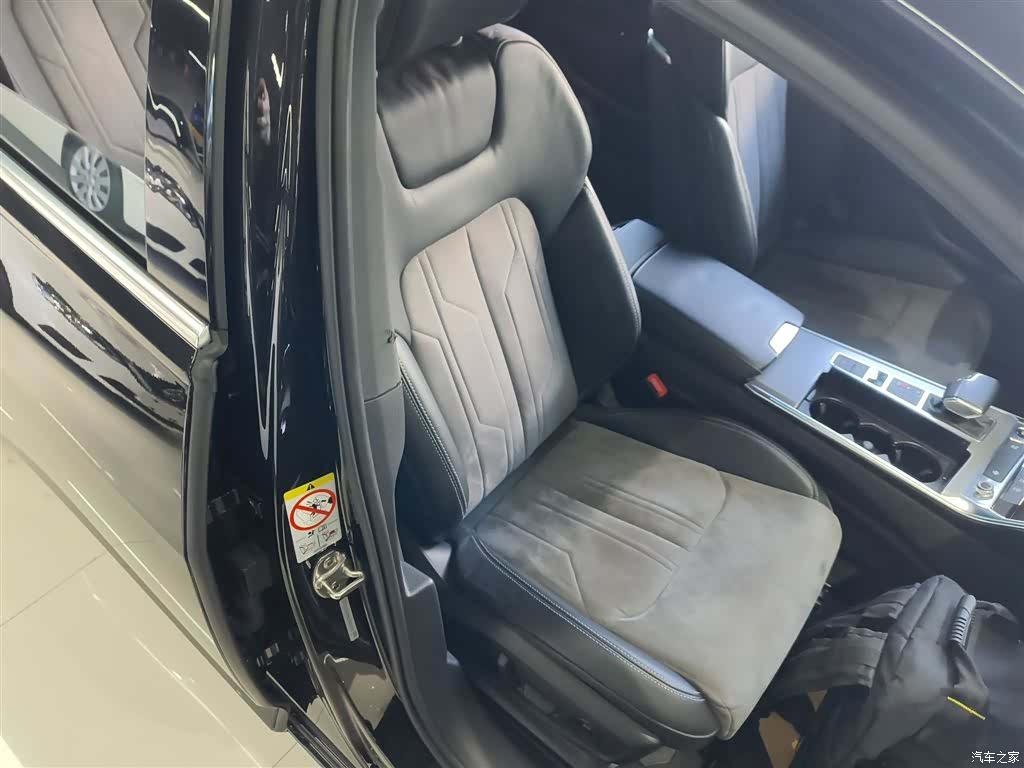 Audi A6L, 2022 25
