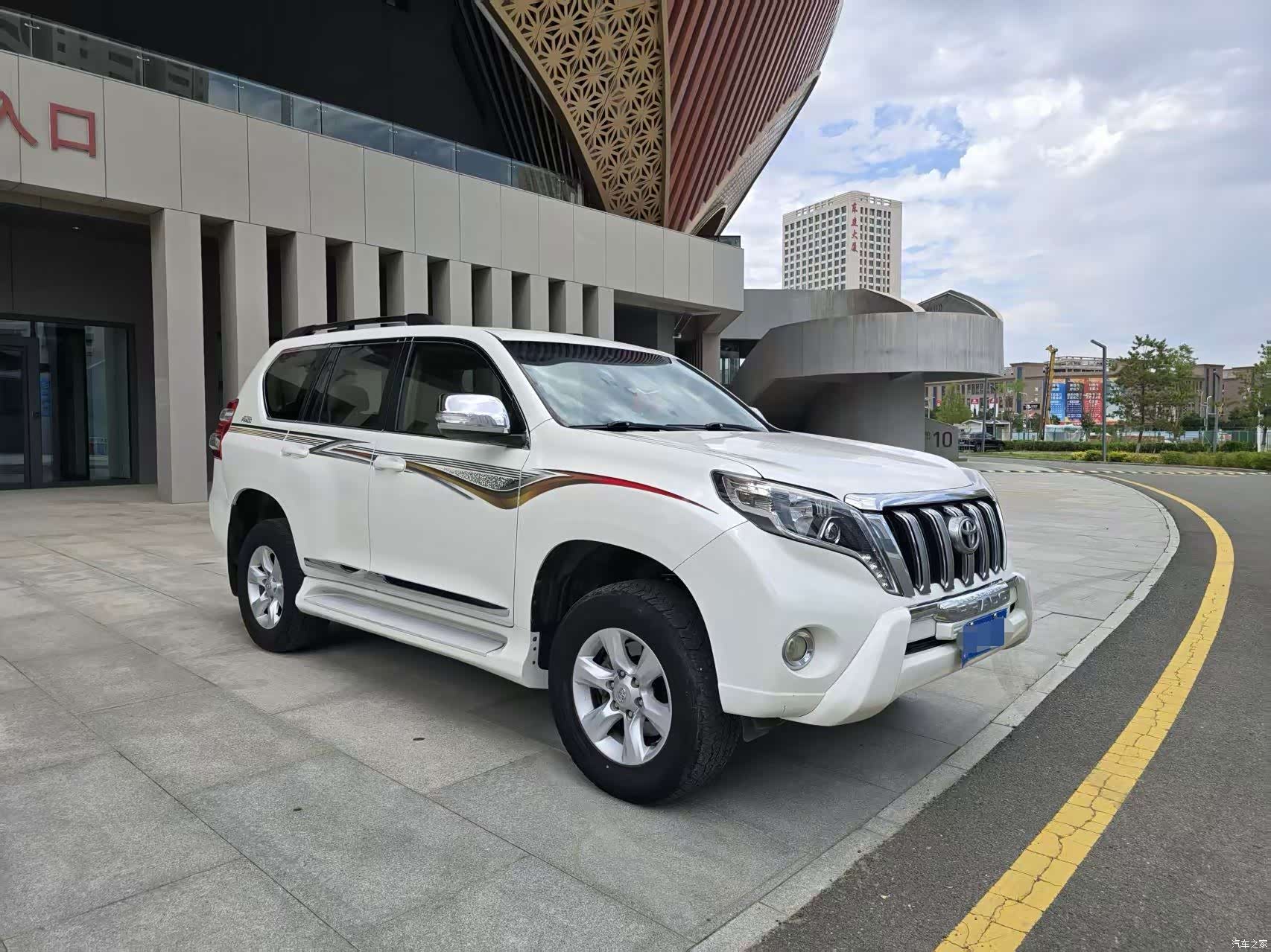 Toyota Prado, 2012 3