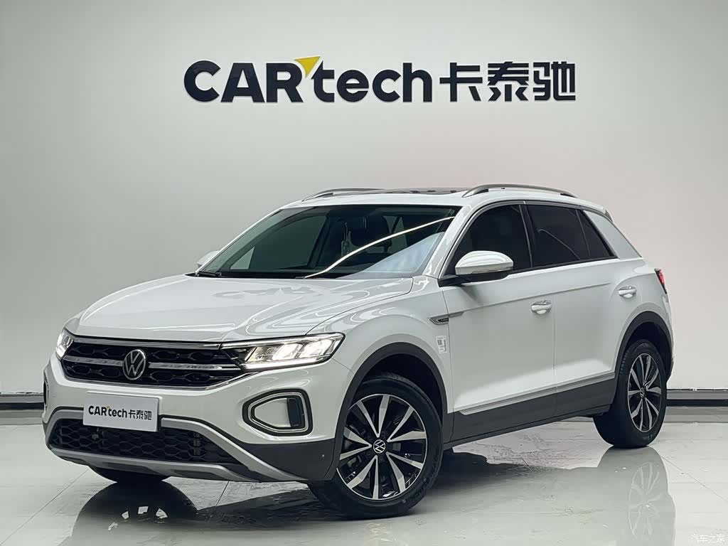 Volkswagen T-ROC, 2025 1