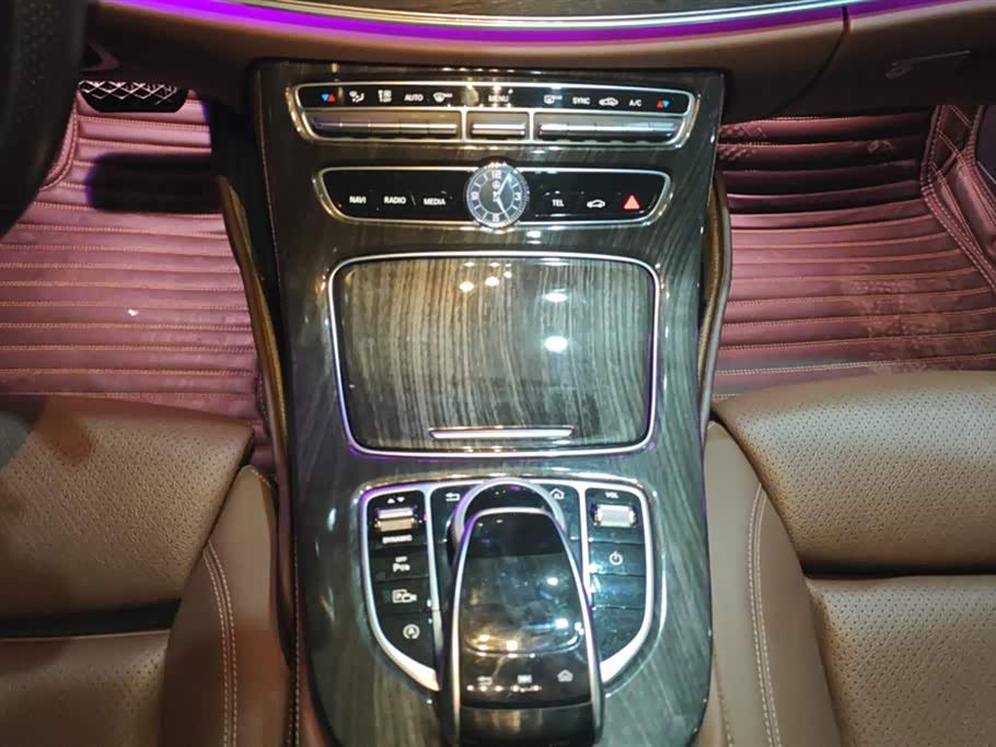 Mercedes-Benz E-class Mercedes-Benz E-class