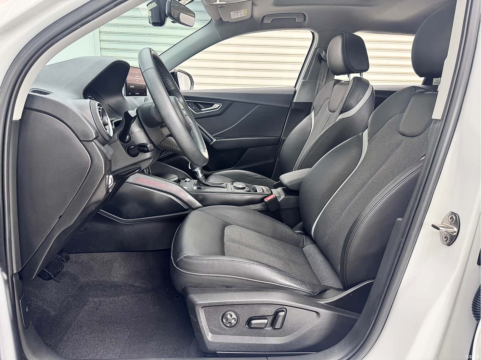 Audi Q2L, 2021 12