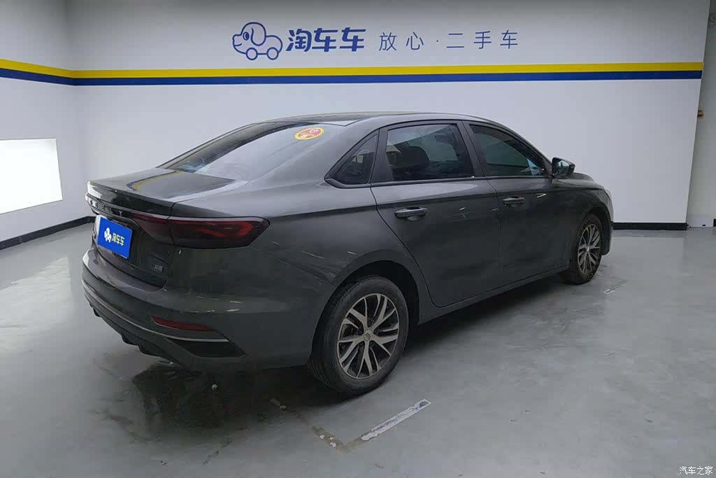 Geely Emgrand, 2024 3