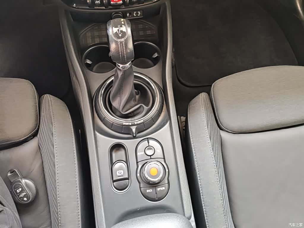 Mini Clubman, 2017 14