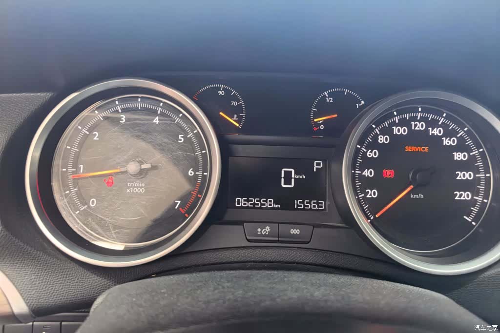 Peugeot 408, 2017 14