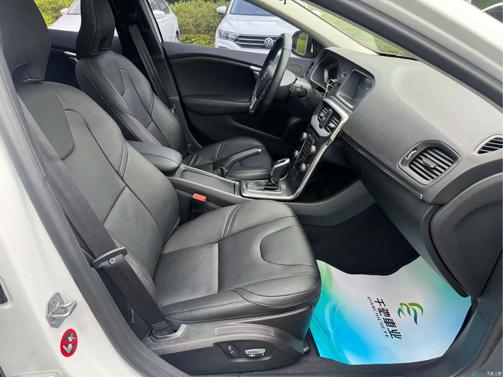 Volvo V40, 2015 7