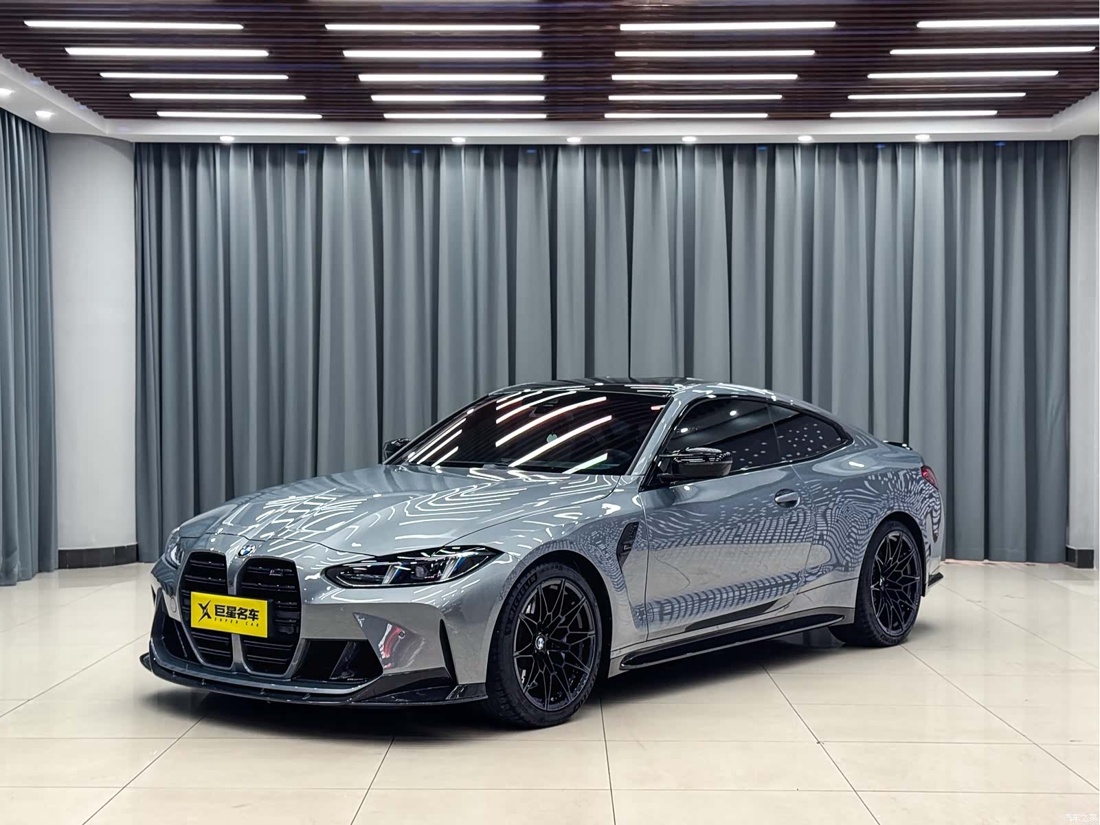 BMW M4, 2025 1