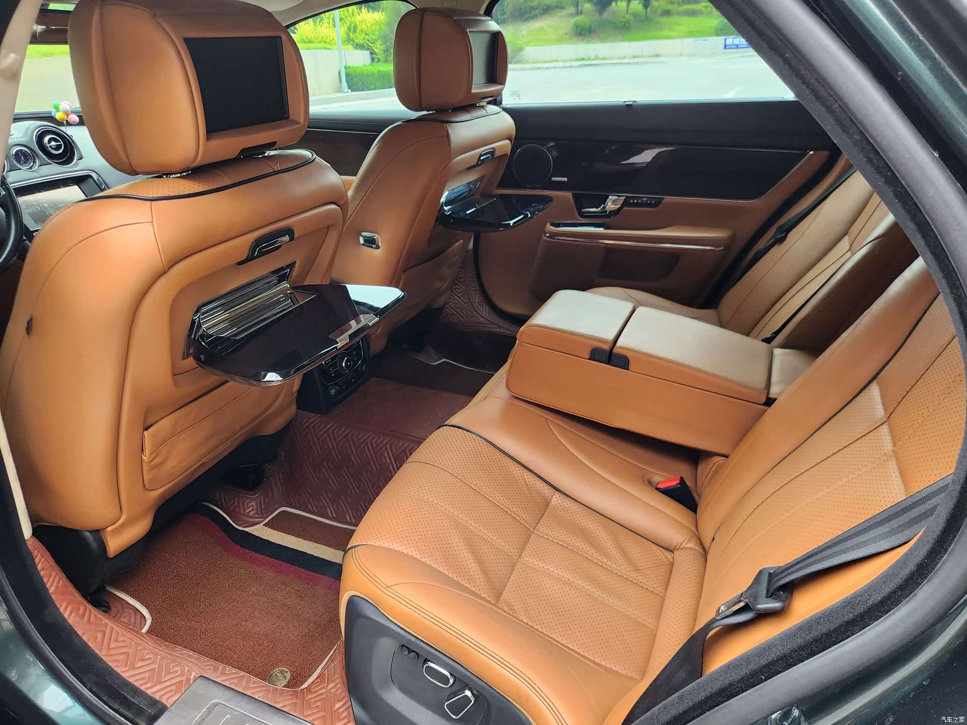Jaguar XJ, 2012 13