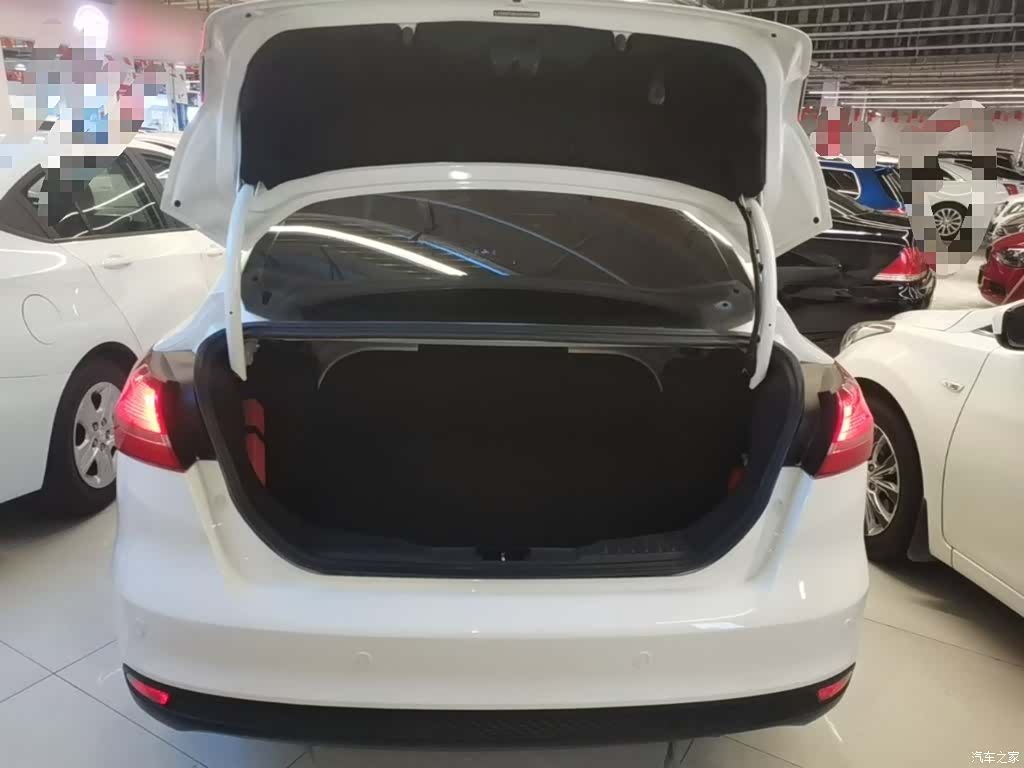 Ford Focus, 2016 19