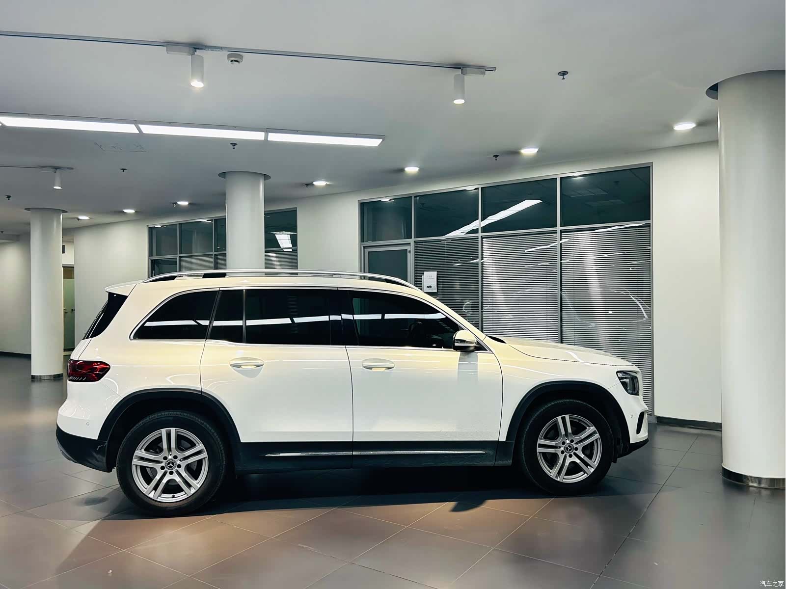 Mercedes-Benz GLB, 2022 8