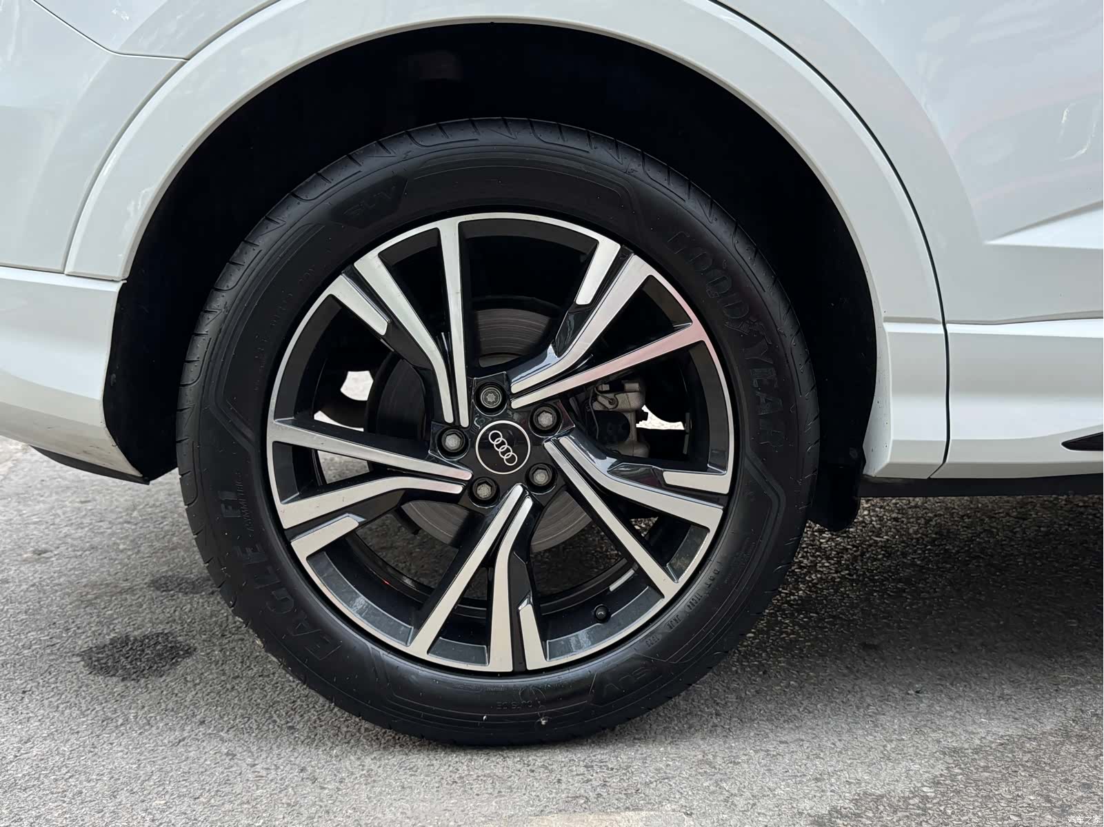 Audi Q3, 2023 9