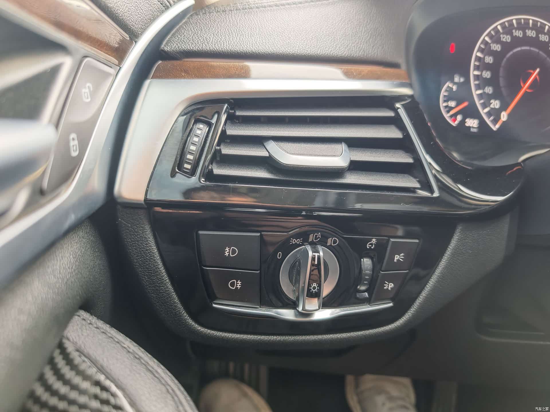 BMW 5 Series, 2019 17