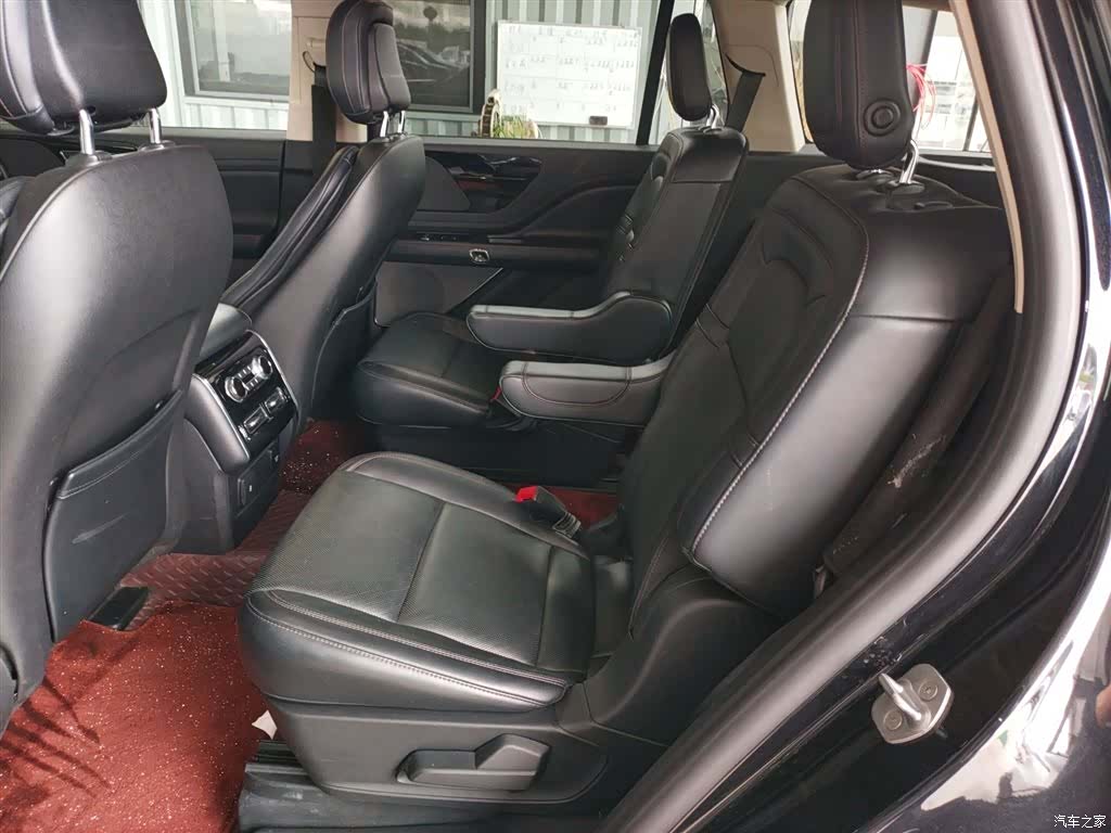 Lincoln Aviator, 2022 17