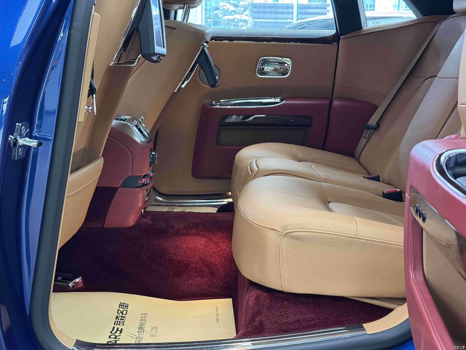 Rolls-Royce Ghost, 2013 19