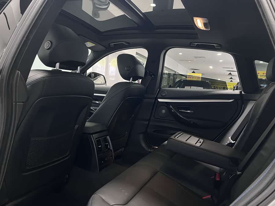 BMW 3 Series GT 2020, фото 11