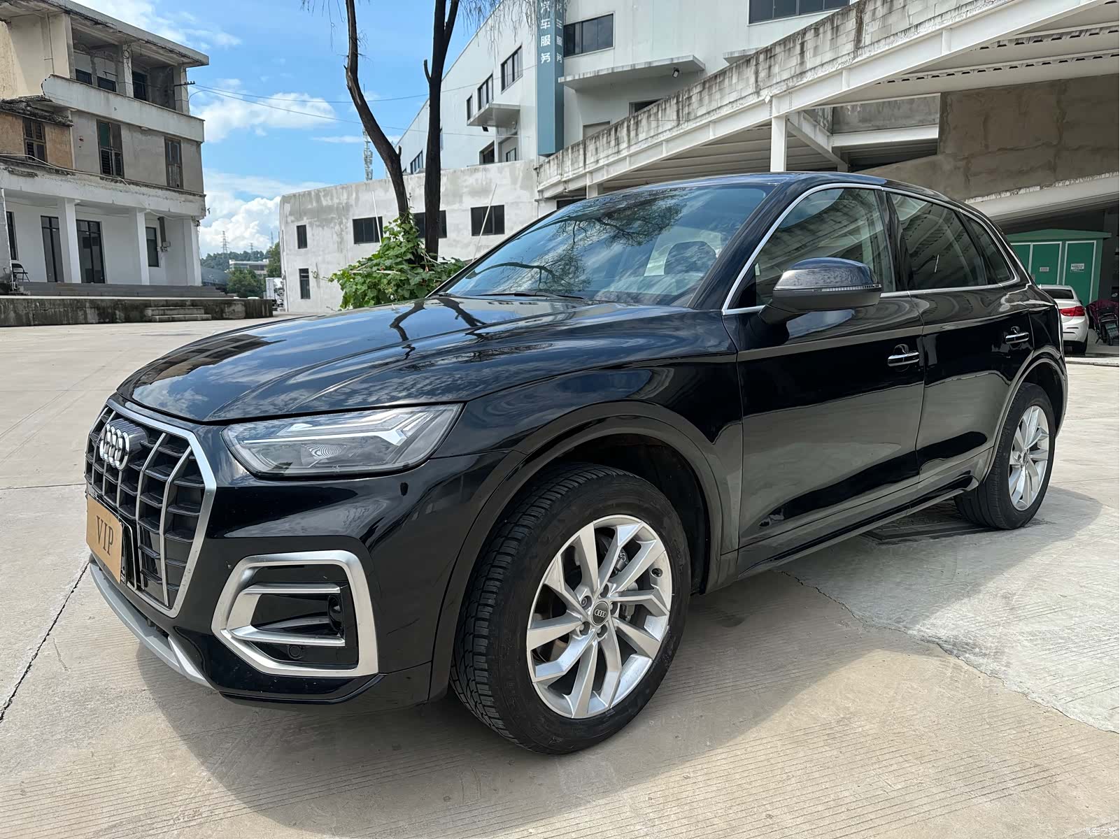 Audi Q5L, 2023 1