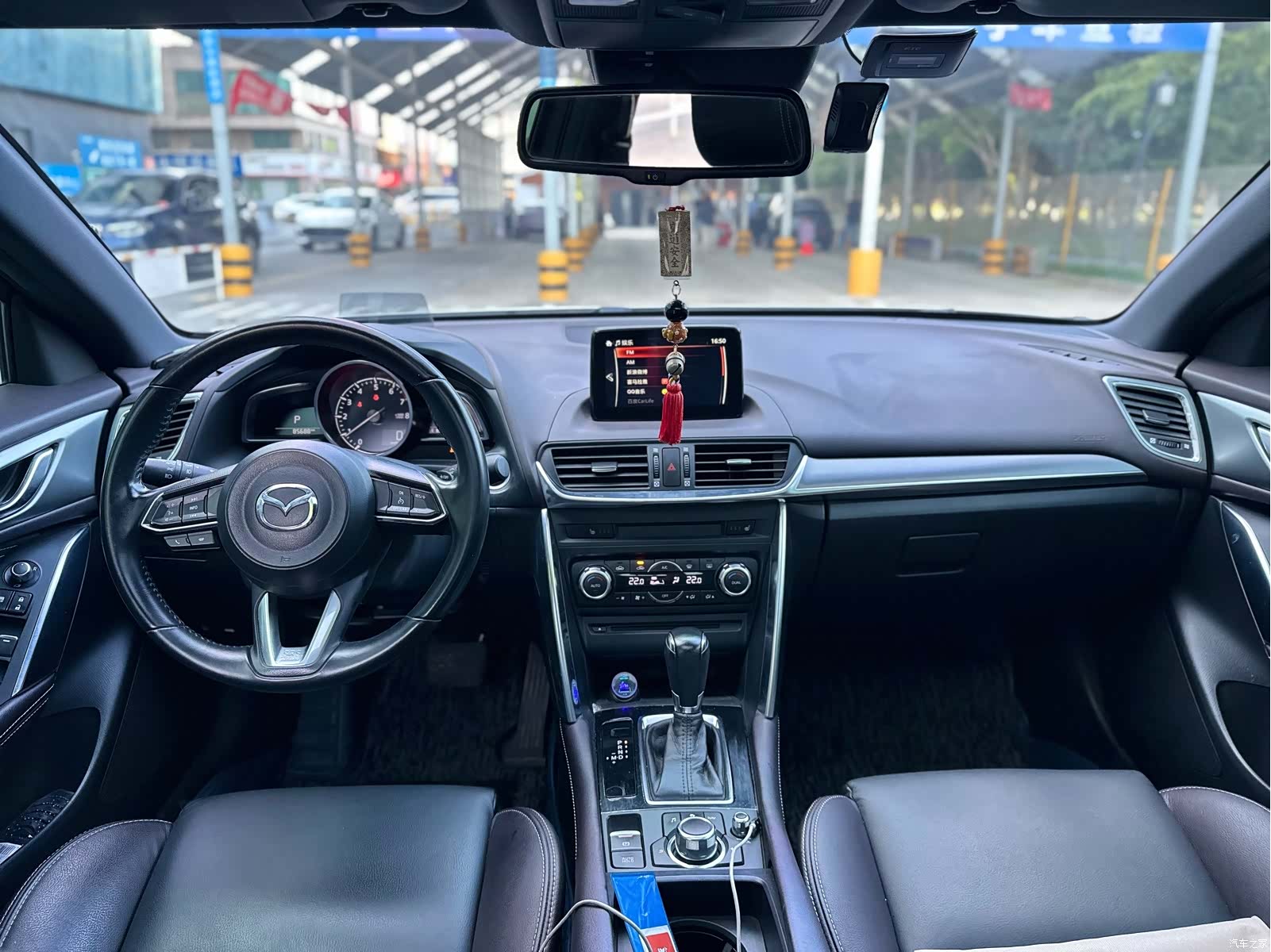 Mazda CX-4, 2018 11