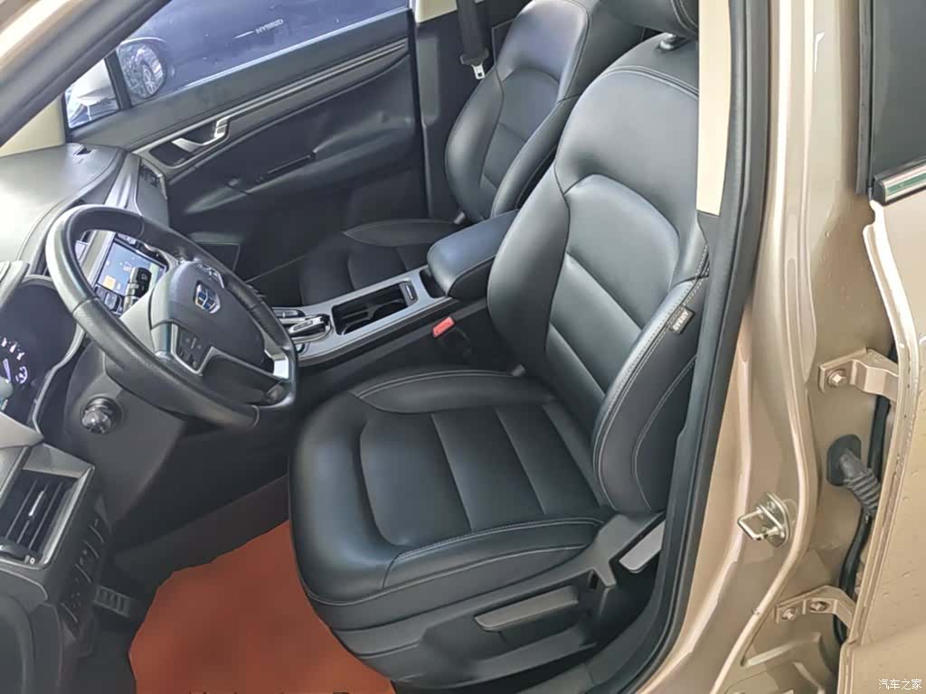 Geely Emgrand, 2017 15