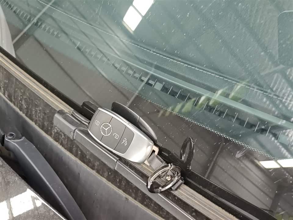 Mercedes-Benz GLC Mercedes-Benz GLC