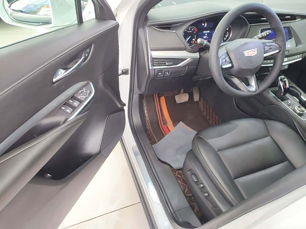 Cadillac XT4, 2020 16