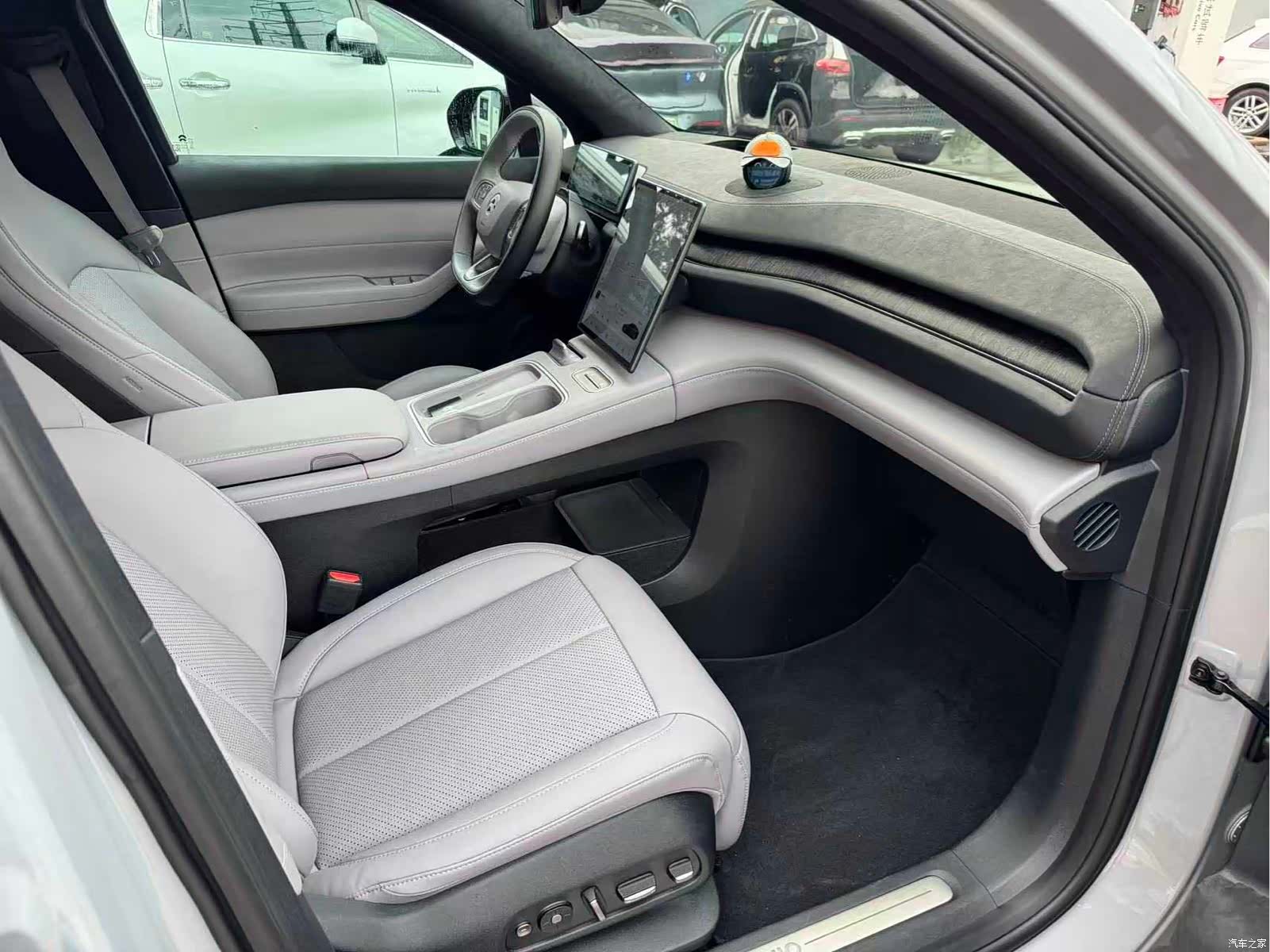 NIO EC6, 2024 7
