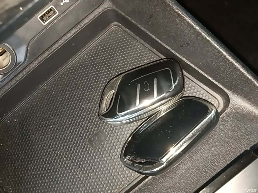 MG MG5, 2023 9