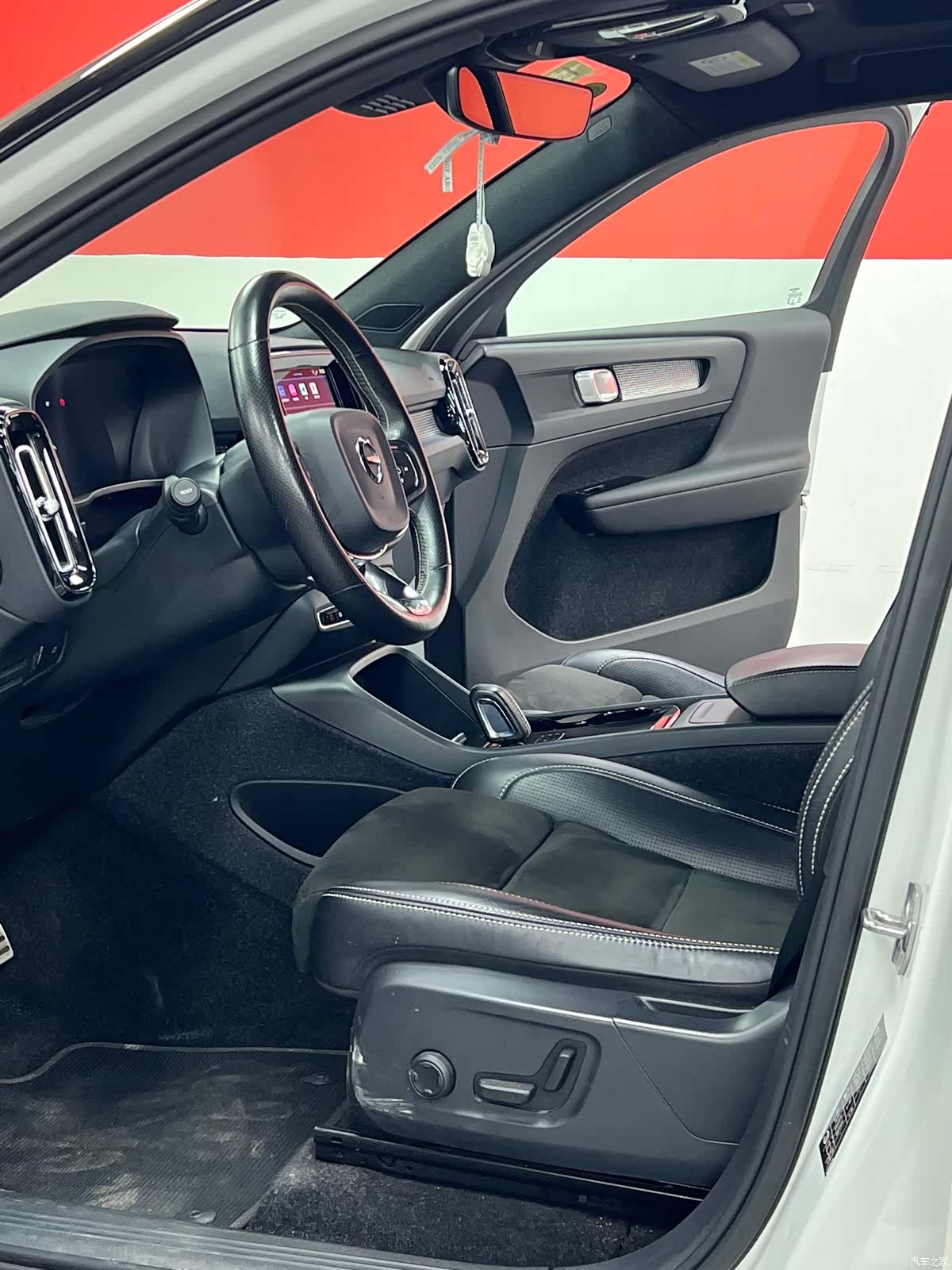 Volvo XC40, 2021 9