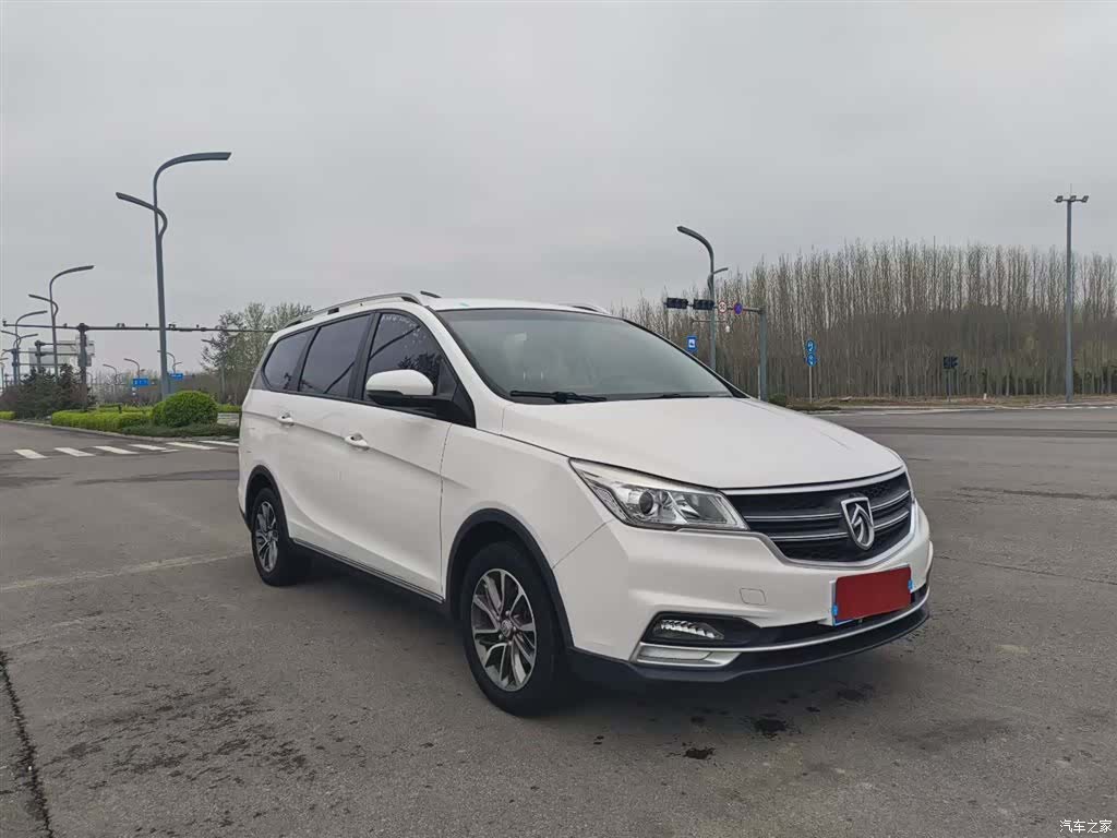 Wuling 730, 2020 4