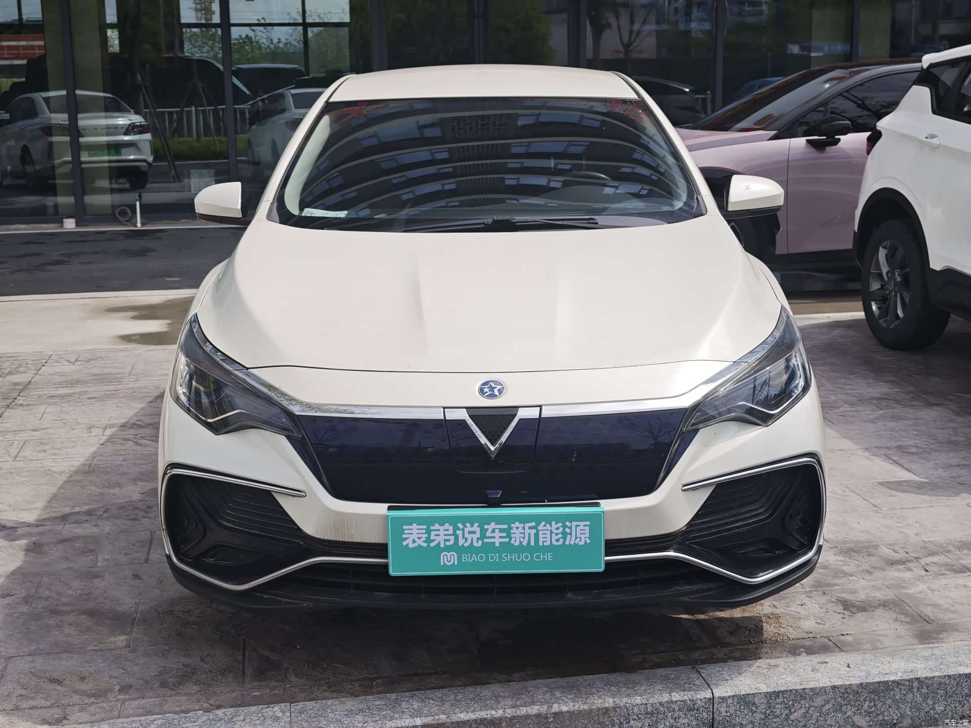 Nissan D60EV, 2022 2