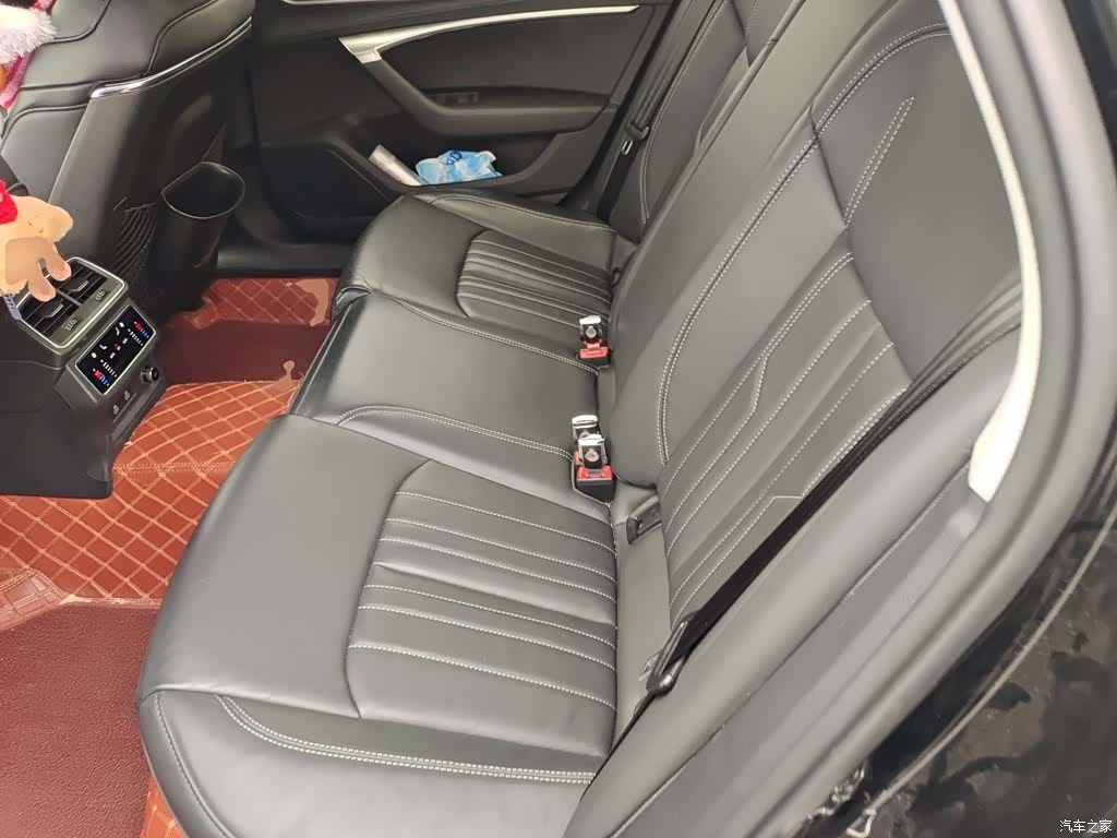 Audi A6L, 2024 14