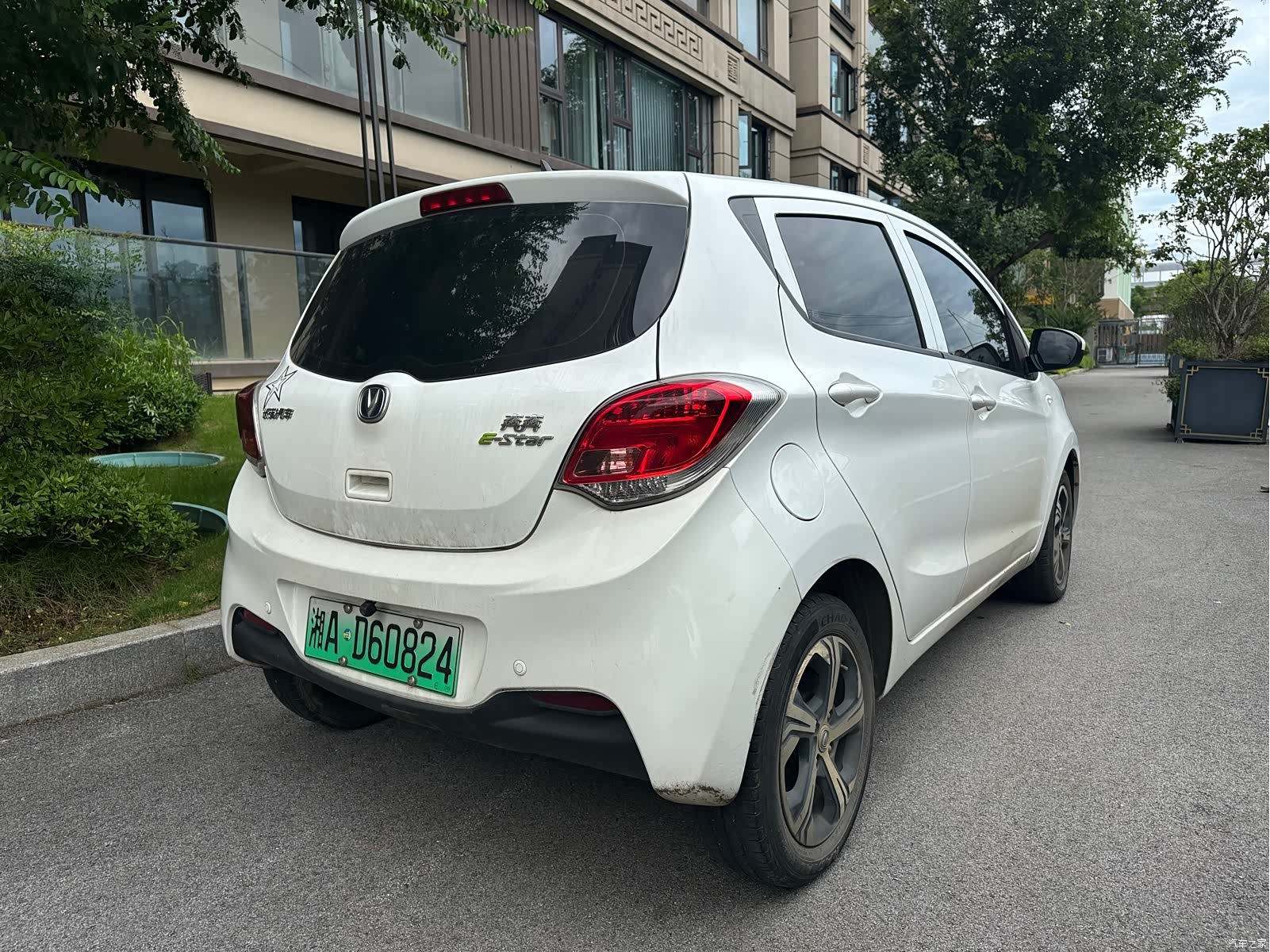 Changan E-Star, 2021 все фото