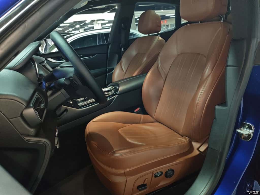 Maserati Levante, 2018 15