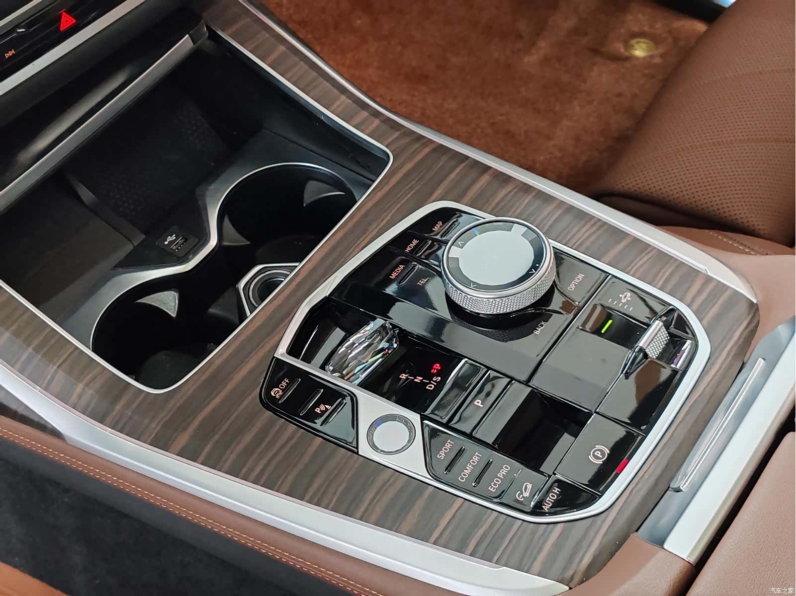 BMW X7, 2023 16