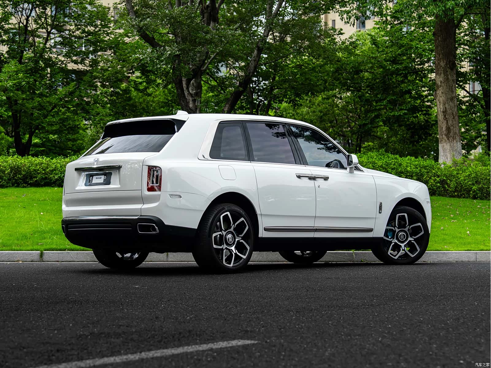 Rolls-Royce Cullinan, 2021 21