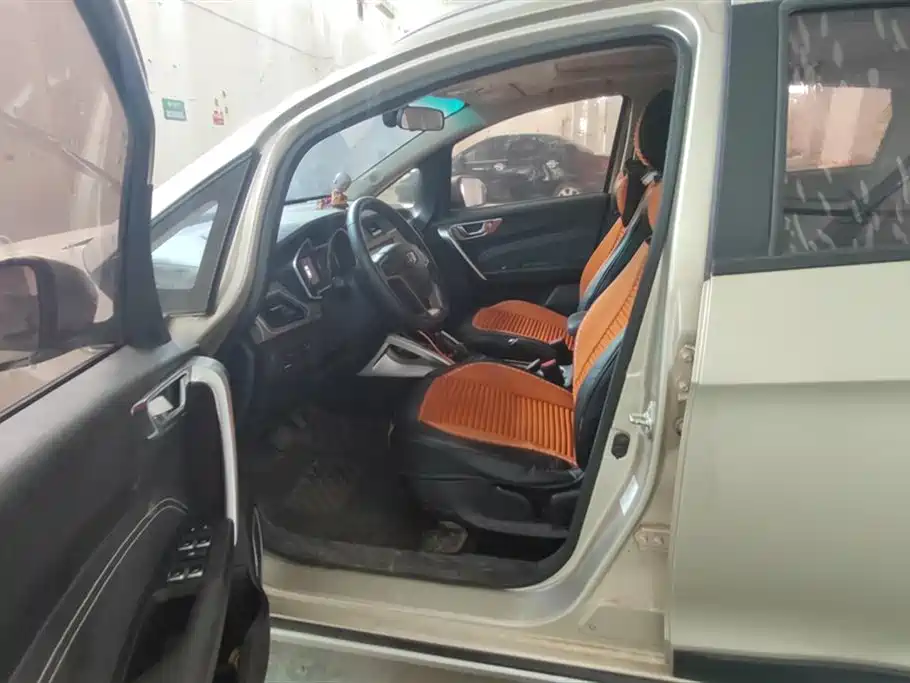 Geely Vision X3