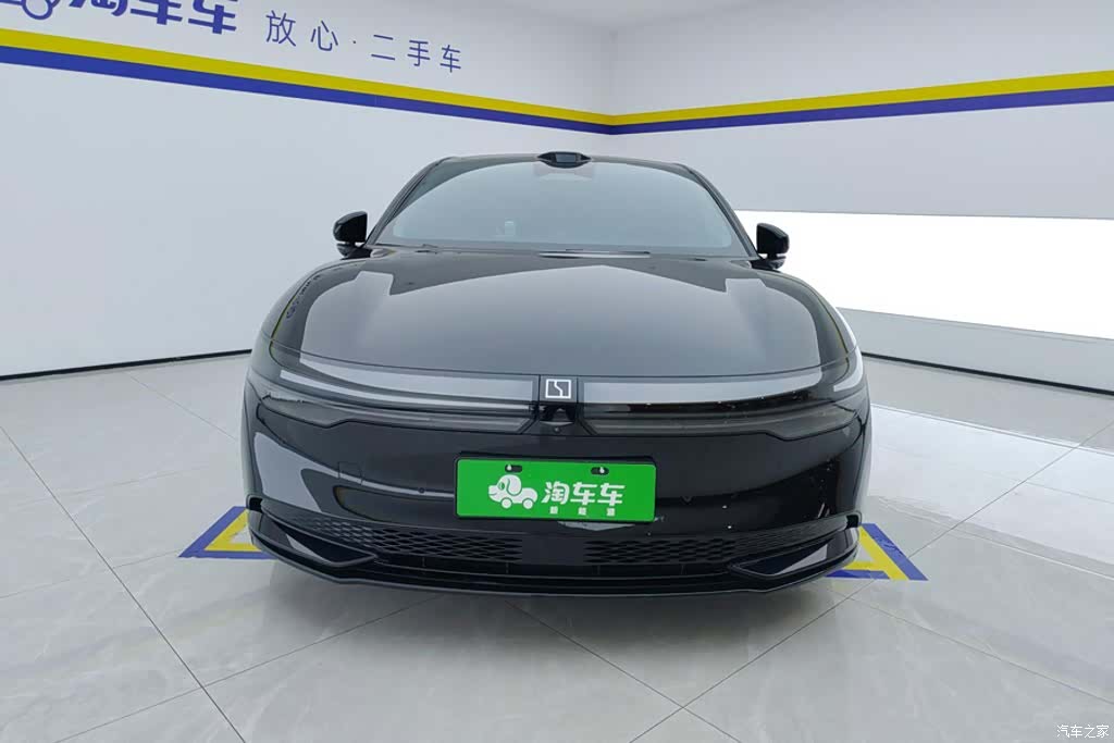 Zeekr 007, 2025 2