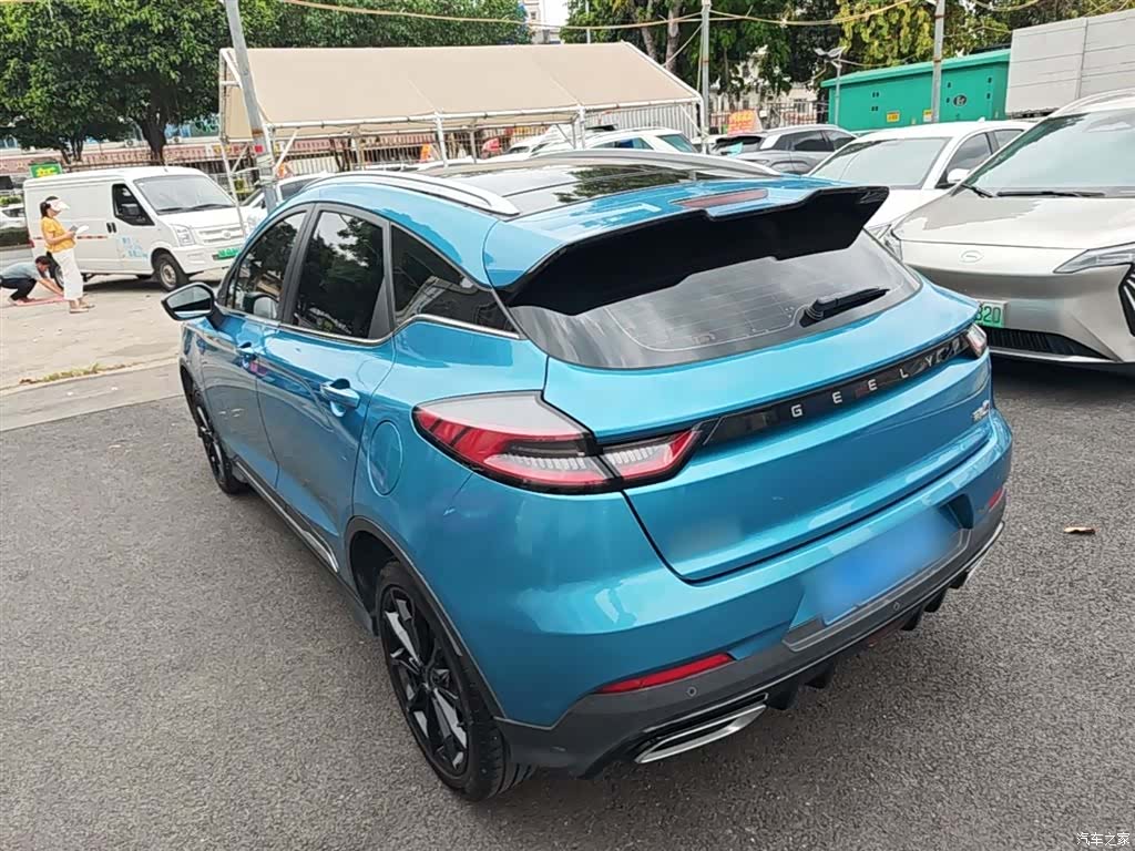 Geely Emgrand, 2021 все фото