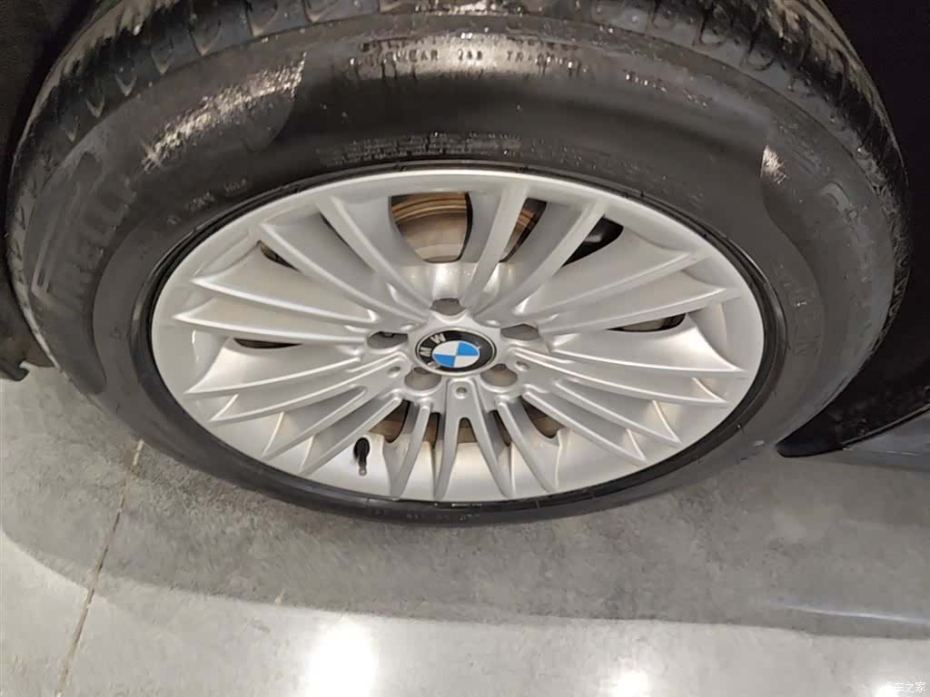 BMW 5 Series, 2015 23