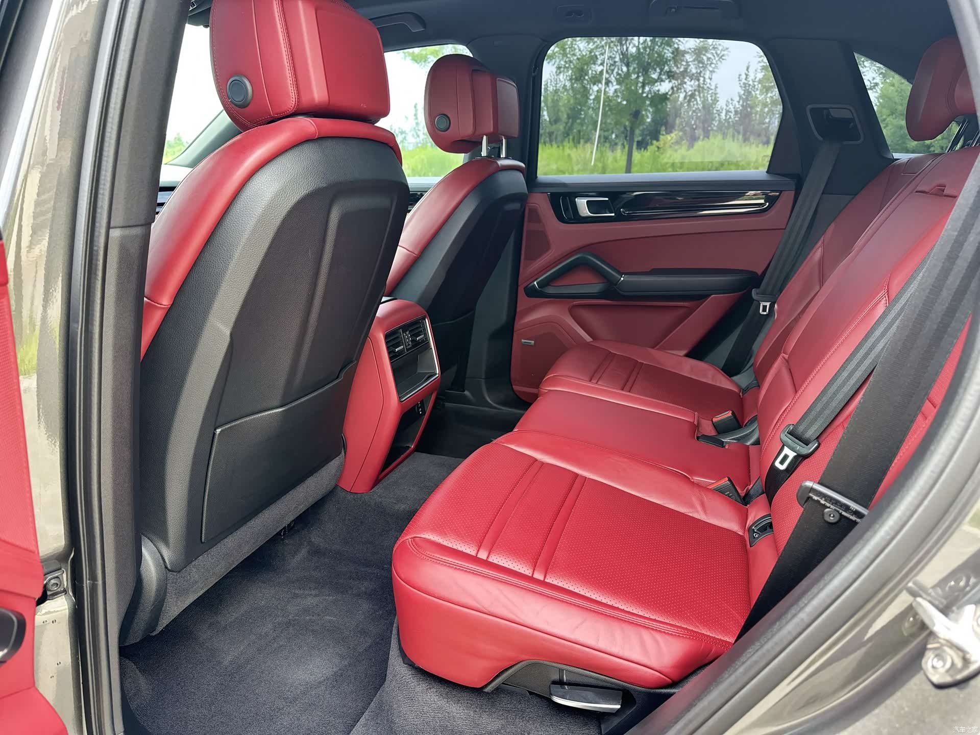 Porsche Cayenne, 2020 8