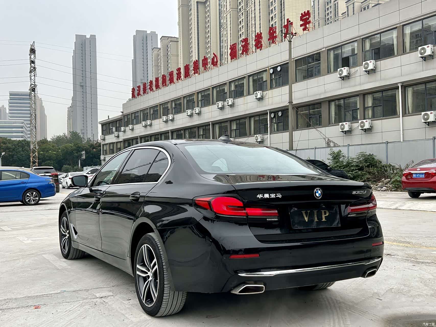 BMW 5 Series, 2023 9