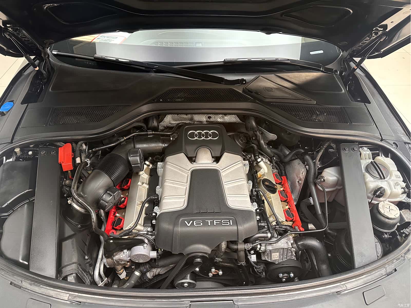 Audi A8L, 2012 6