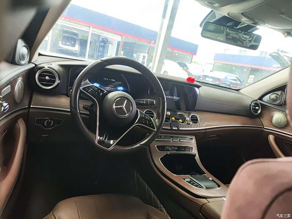 Mercedes-Benz E-Class, 2022 6