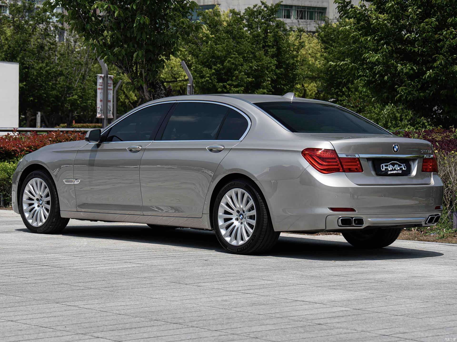 BMW 7 Series, 2012 11