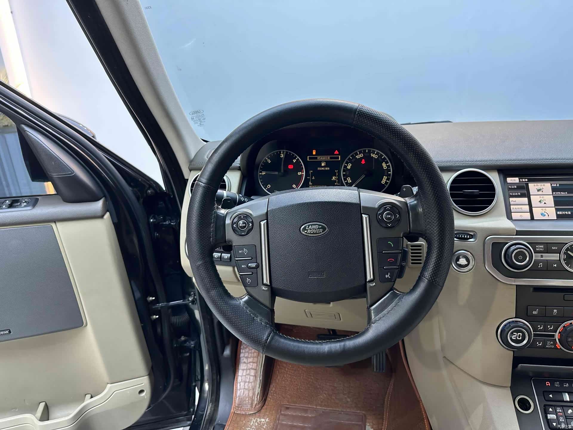Land Rover Discovery, 2015 17