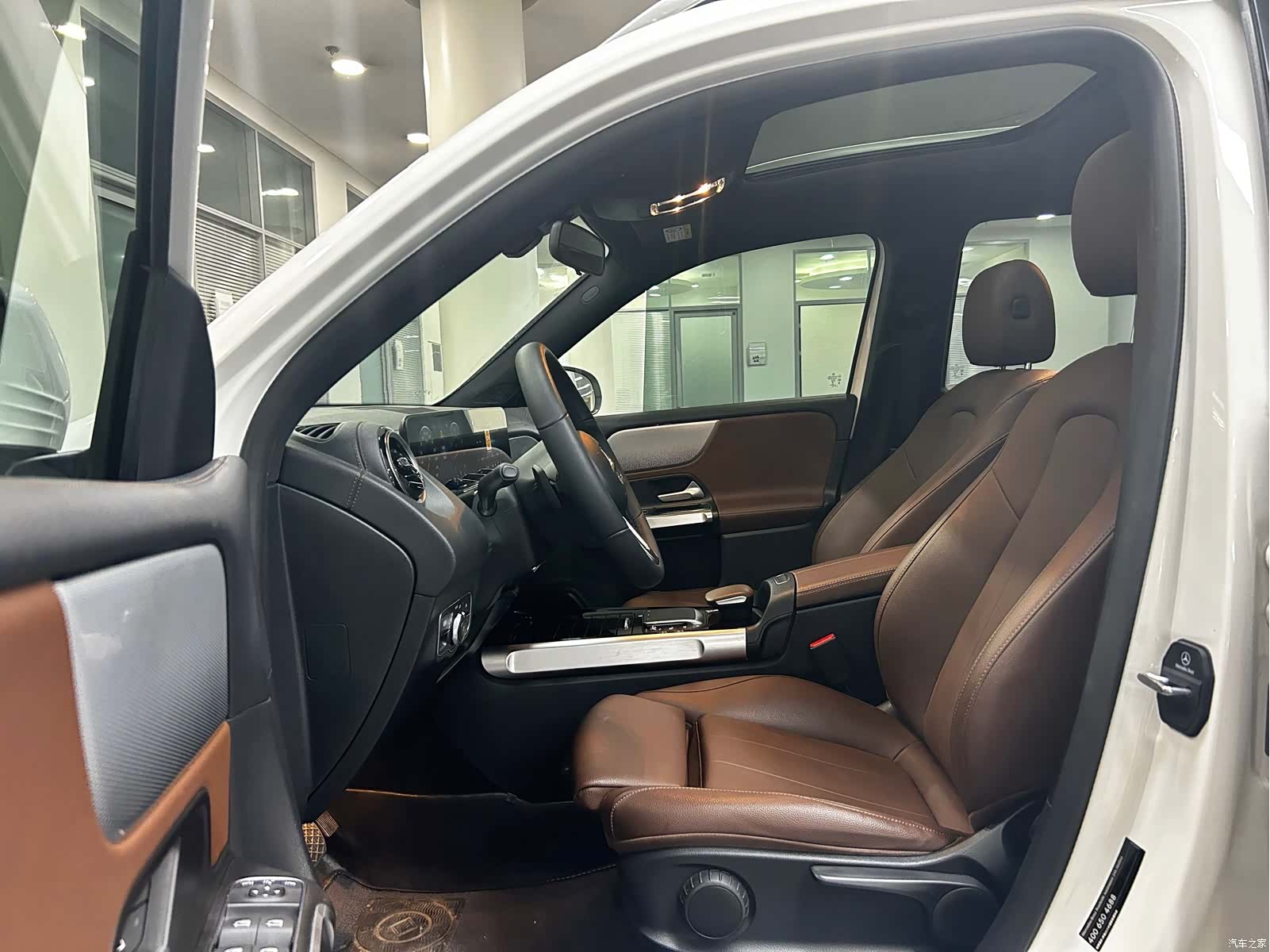 Mercedes-Benz GLB, 2022 9