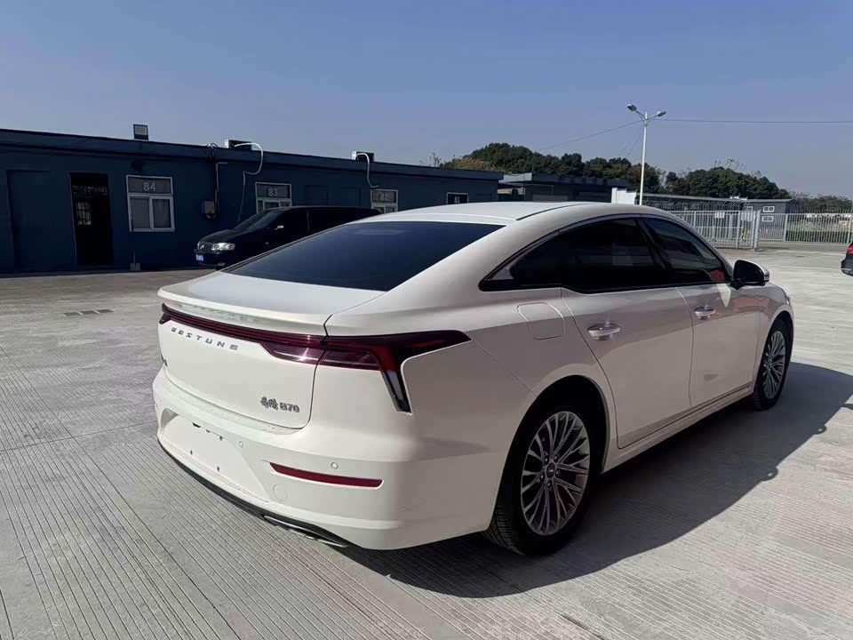 Besturn B70