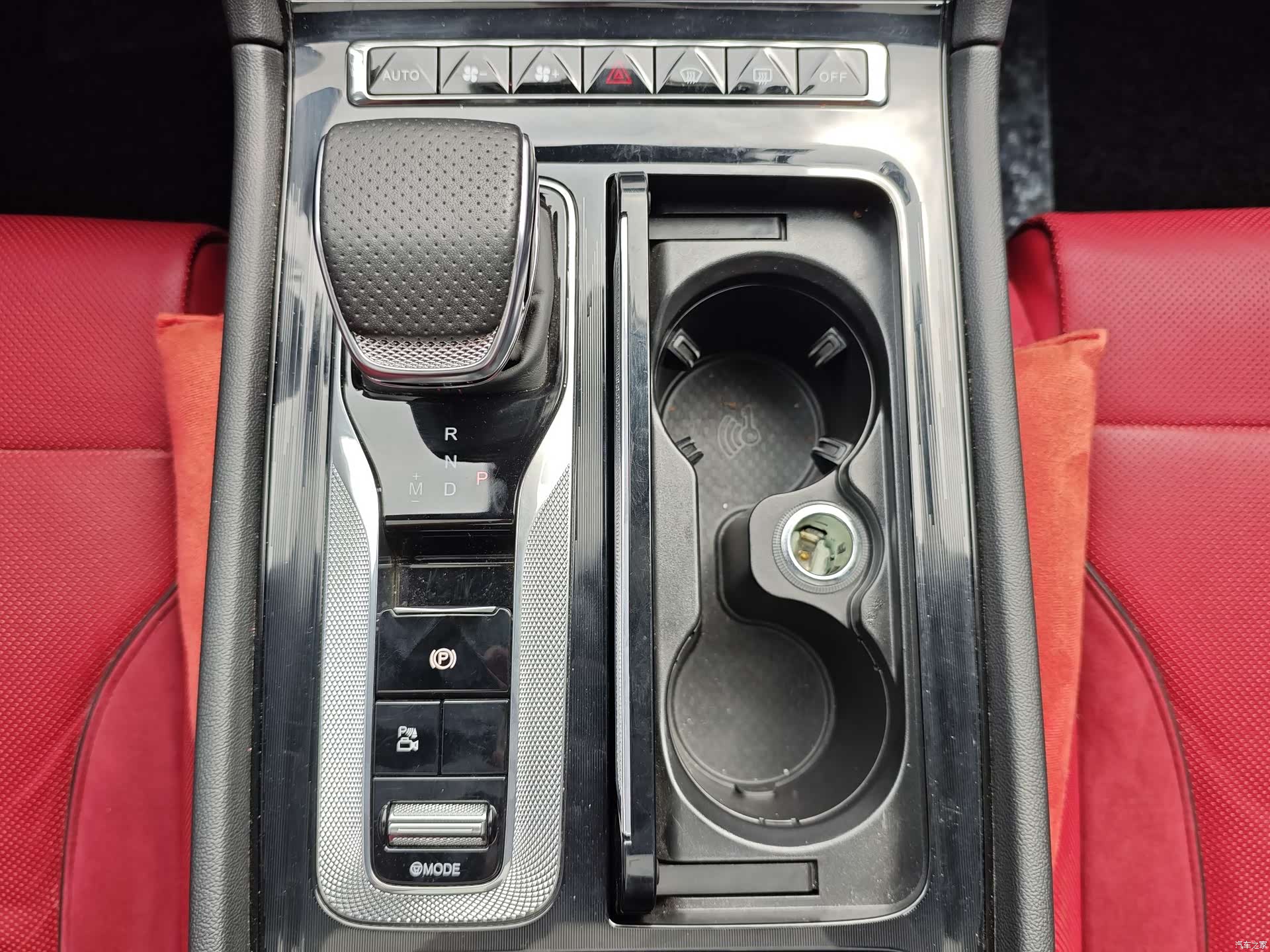 Hongqi H6, 2025 10
