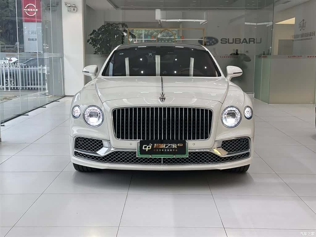 Bentley Flying Spur, 2023 2