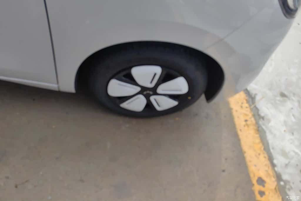 Wuling MINIEV, 2026 6