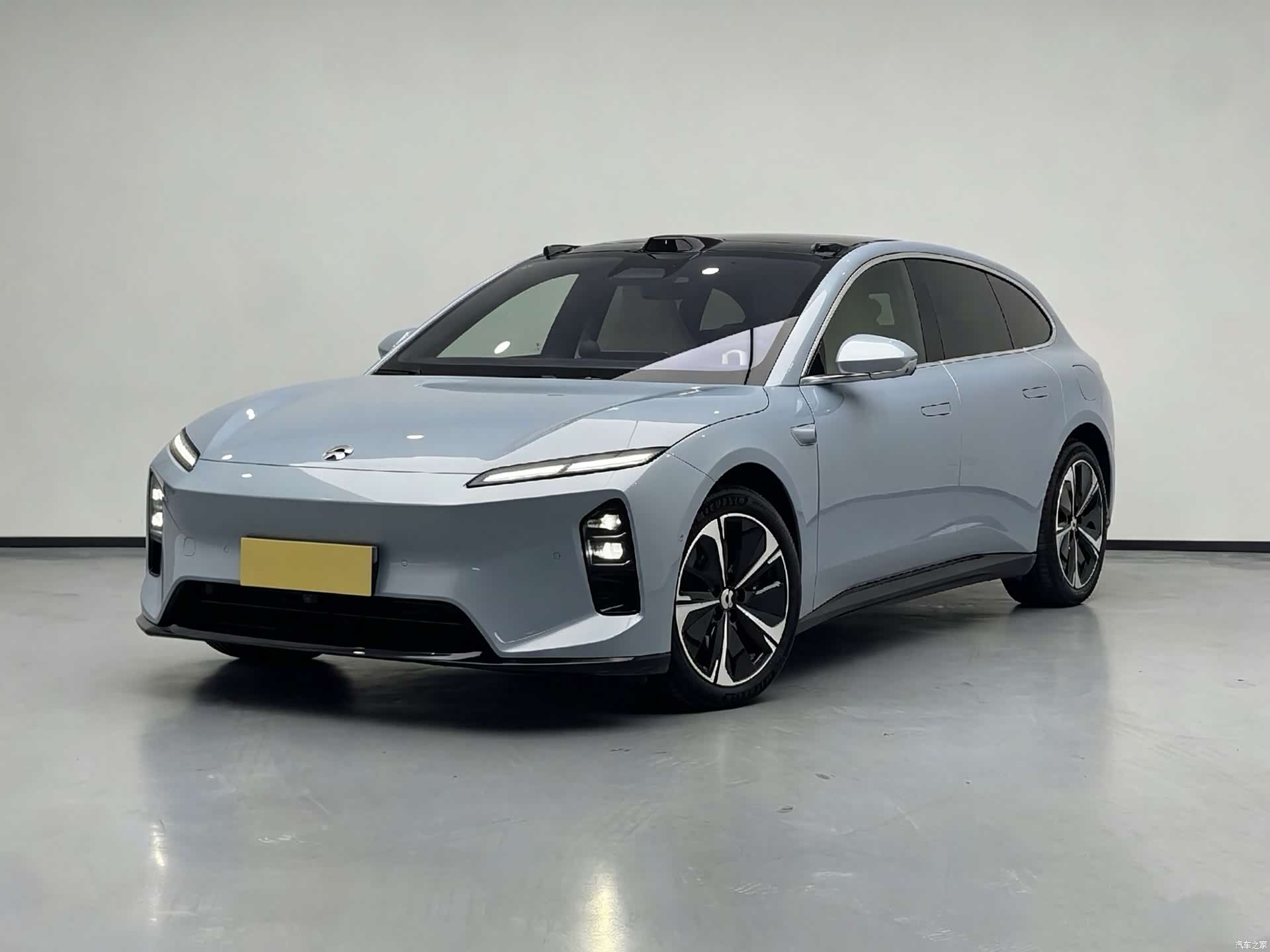 NIO ET5, 2025 1